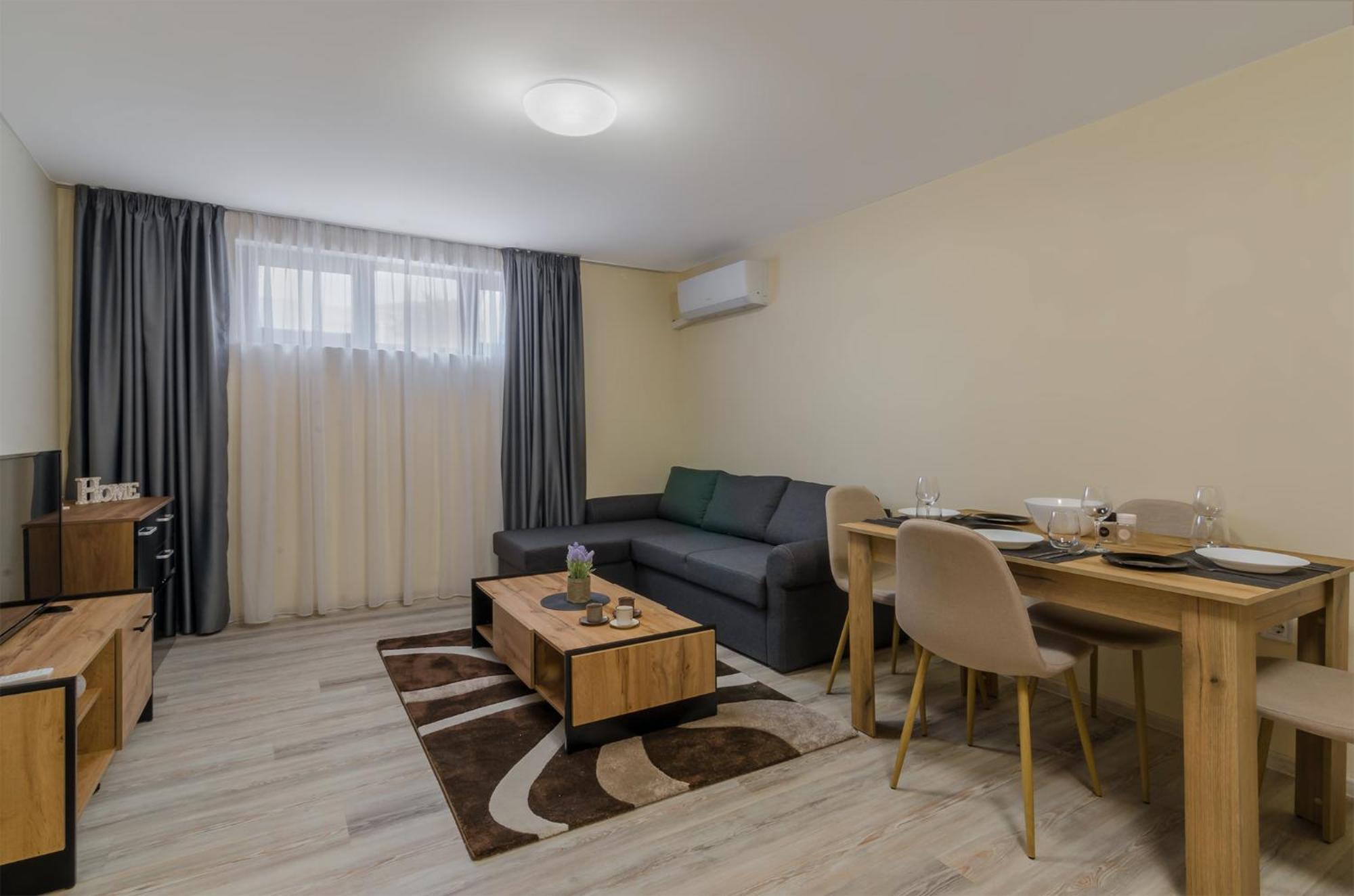 Brizy Appartement Varna Buitenkant foto